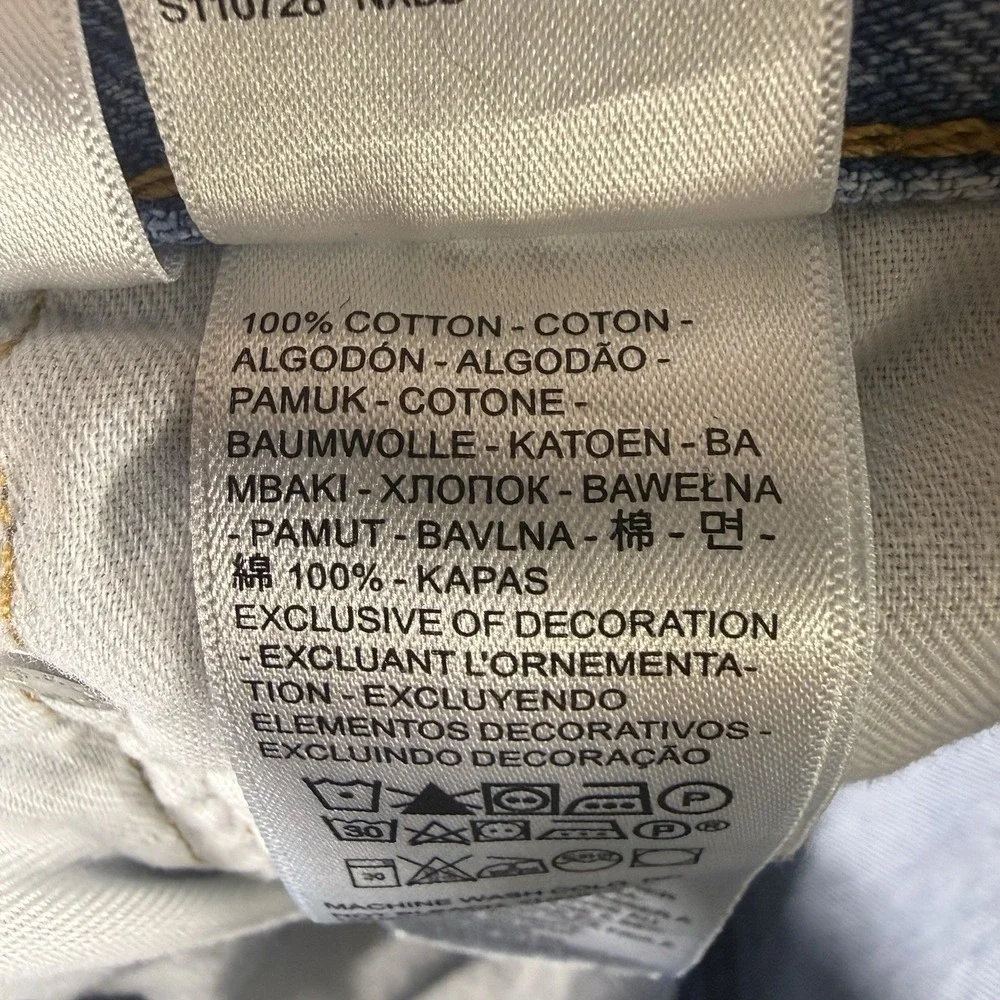 Levis levi 469